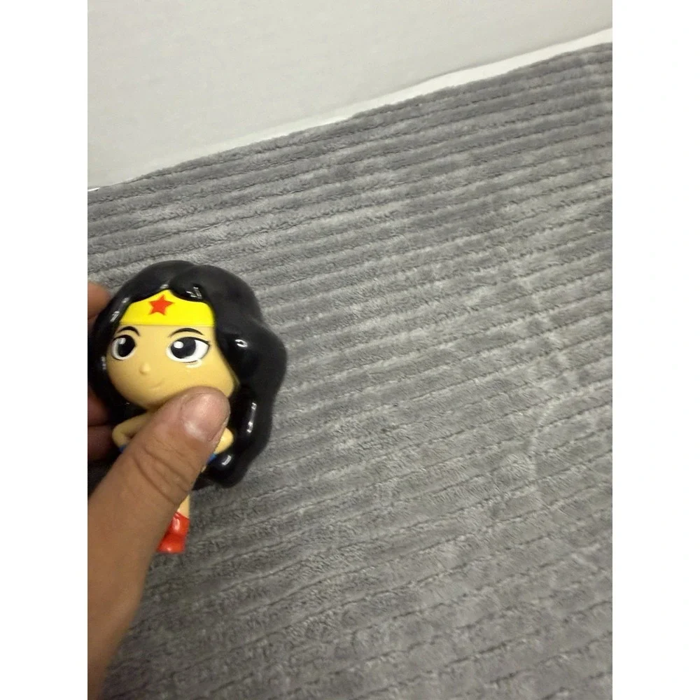 Wonder Woman Chibi Figurine Toy Plastic DC Superheroes Black Hair Red Boots